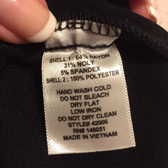 MONTEAU LA BLACK SIDE ZIPPER BLACK DRESS SHORTS - Picture 5 of 5